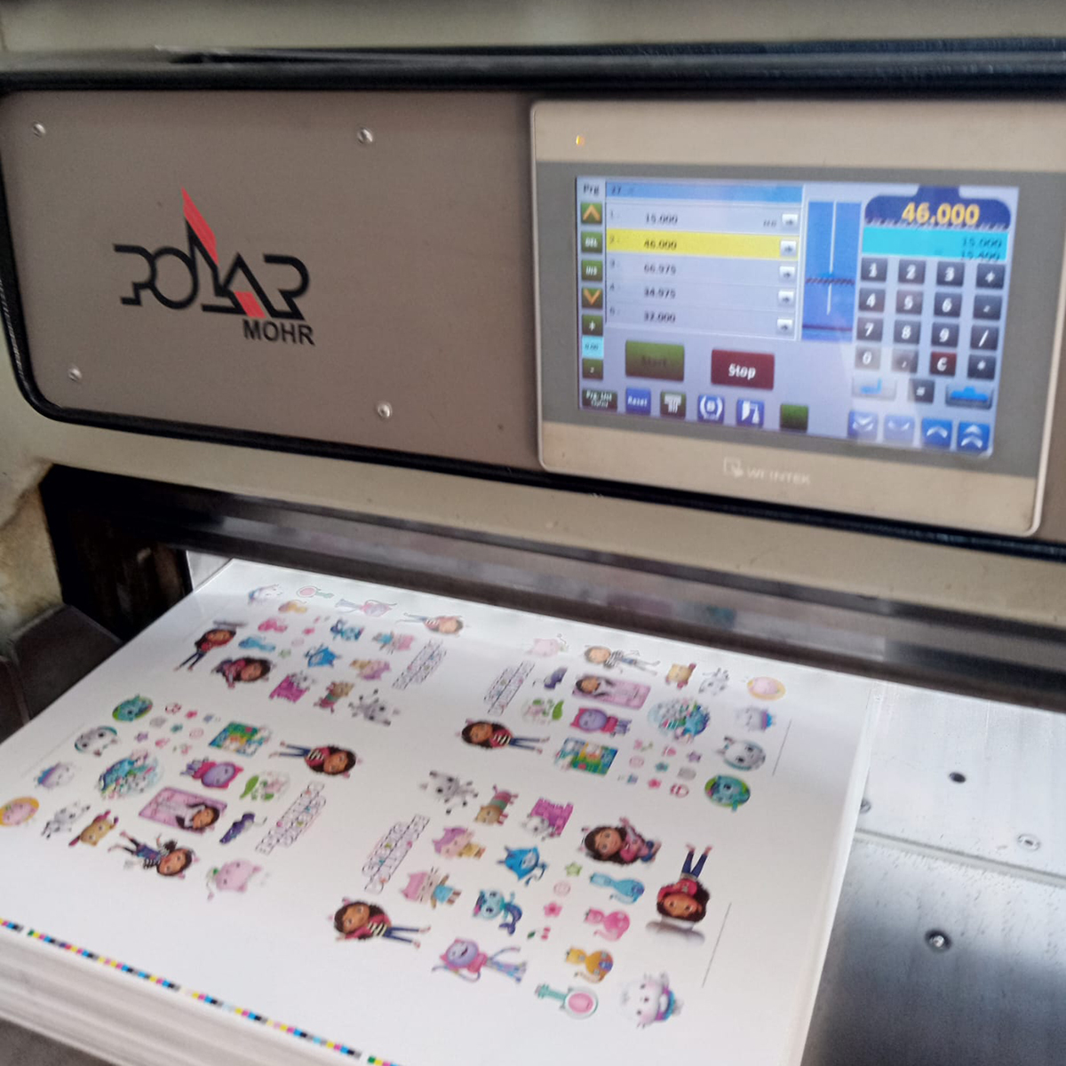 Kesim giyotin makinası